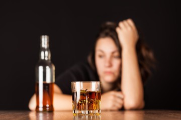 Alcoolisme chez la femme traité par l’hypnothérapie